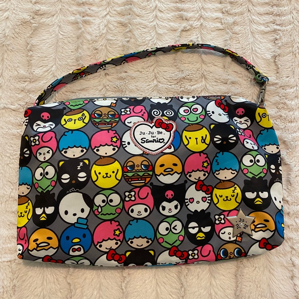 Ju-Ju-Be Sanrio Character Print Clutch